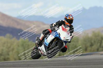 media/Nov-16-2025-Race Pace (Sun) [[8c5fa54630]]/Non Verified Riders (1st 20 Minutes)/7-Turn 9 Entry (210pm)/